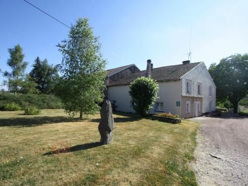 Gîte La Chapelle-aux-Bois, 5 pièces, 10 personnes - FR-1-589-100 gîte à louer La Louvière