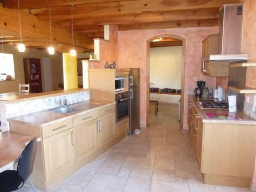 Gîte Freycenet-la-Tour, 3 pièces, 5 personnes - FR-1-582-277