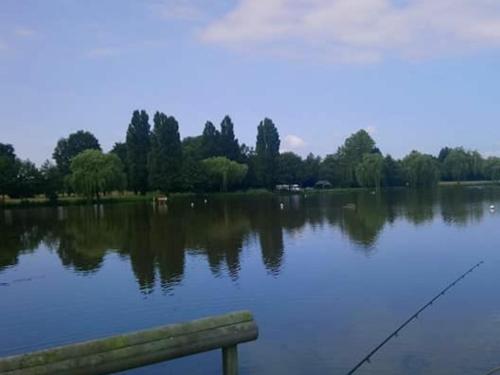 Chalet Saint-Denis-du-Maine, 3 pièces, 4 personnes - FR-1-600-74 gîte à louer Saint-Charles-la-Forêt