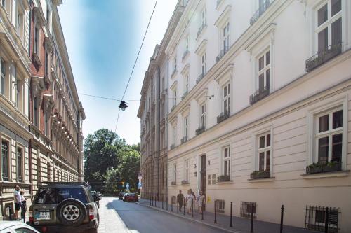 HOUSEHOST Apartment :Zacisze Street 4