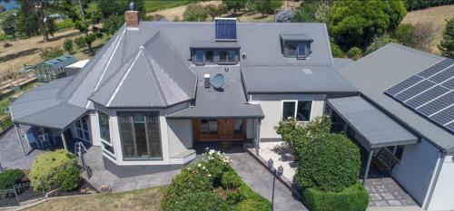Launceston 1BR Waterview Garden Suite Rosevears