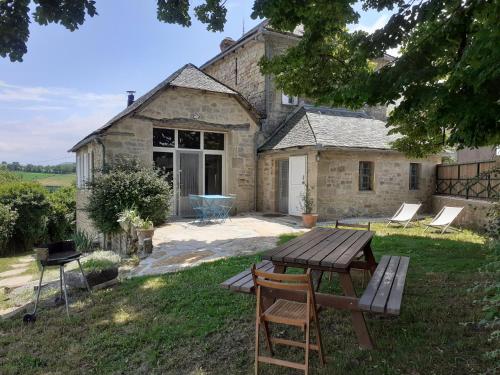 Gîte Gabriac, 5 pièces, 8 personnes - FR-1-601-315 gîte à louer Bertholène