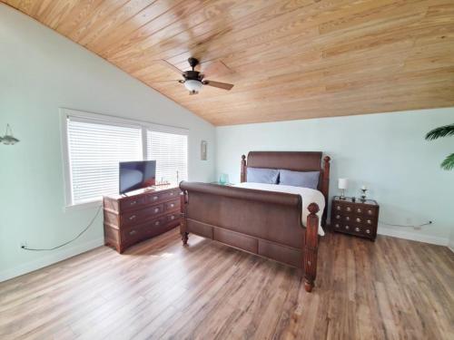 The Summer House - Upper home - image 4