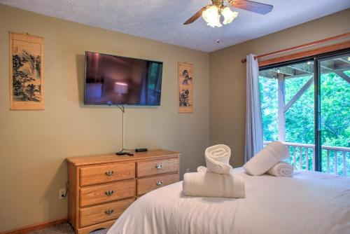 Hillside Lookout home - image 2