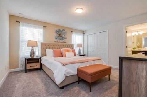 5 Star Champions Gate- Great Bed Sizes For All! townhouse - image 4