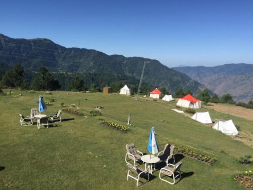 Green Land Hotel Shogran in Shogran