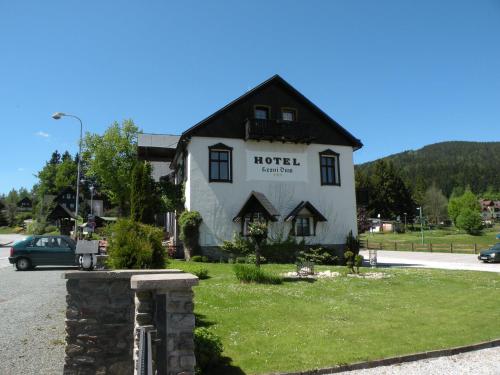 Hotel Lesní dům