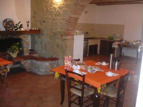 Restaurant, Agriturismo Santa Chiara in Pomarance