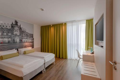 Super 8 by Wyndham Dresden in Dresden, Deutschland
