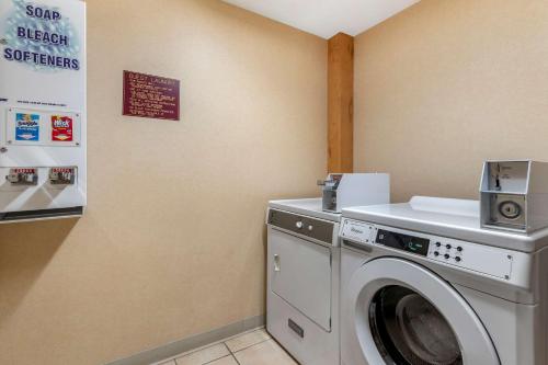 Comfort Inn Williamsport - image 2