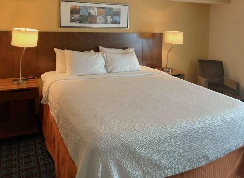 Comfort Inn & Suites Ankeny - Des Moines