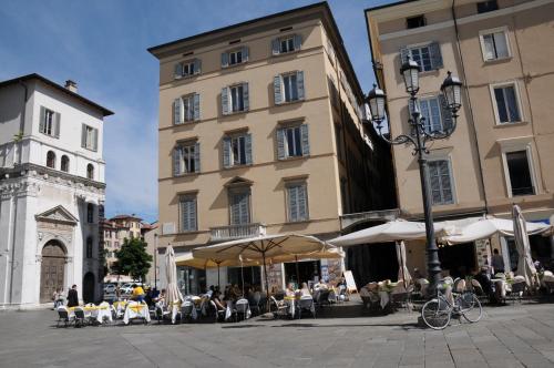 Camera con Vista, Brescia (foto 4)