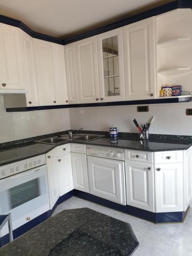 Three-Bedroom Apartment (5 Adults)