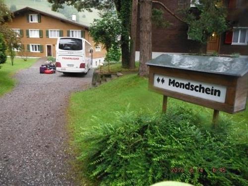 Hotel Krone - Giswil