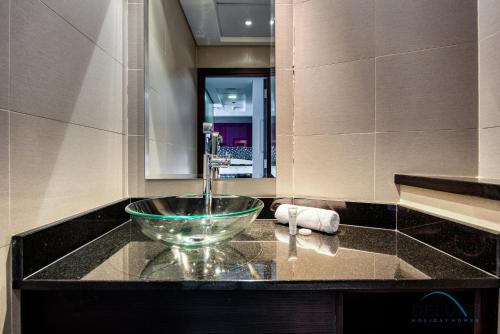 Sea Views 1BR in the Heart of Dubai Marina by Deluxe Holiday Homes, Dubaj (fotografie 9)