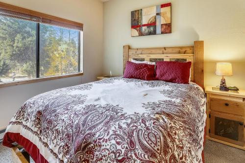 Cedars #2 Apartment - image 11