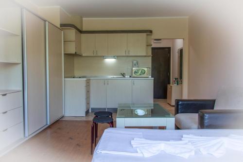 Sozopoli Style Club - image 12