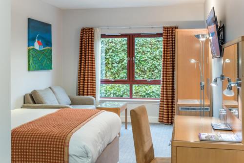 High Range Lodge Hotel - image 11
