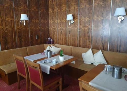 Hotel Borger - image 6