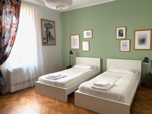Three-Bedroom Apartment image 9