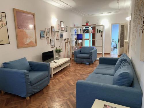 Three-Bedroom Apartment image 7
