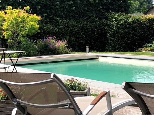 Aed, Les Petits Secrets de Nonna-Chambre d hote dinant in Falaen