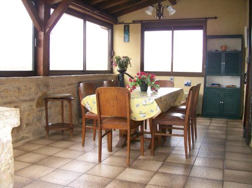 Gîte "L'helpe" dans grande maison quercynoise entre Sarlat Rocamadour