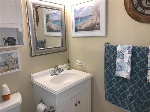 Sea W F-7 - Seabreeze West condo - image 6
