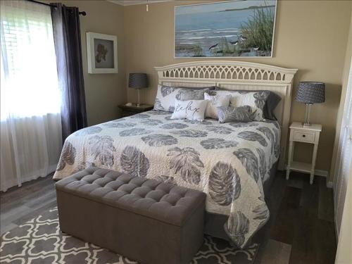 Sea W F-7 - Seabreeze West condo - image 9