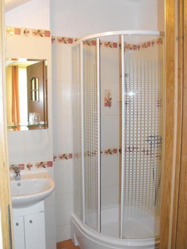 U Eskulapa - Accommodation - Lutowiska