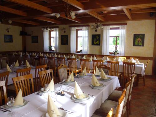 Gostilna in prenočišče KOCJAN - image 12