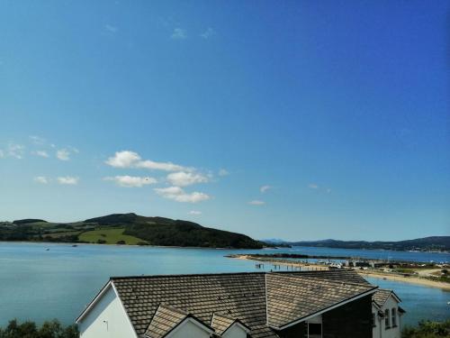 Roneragh Apartments Paul's place The Only Penthouse Apartment in Dunglow