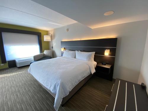 Holiday Inn Express & Suites - Prospect Heights by IHG in Prospect Heights, USA