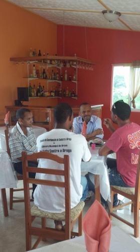 Bar/ Salón, Residensia Ka Denxu in Vila Nova Sintra