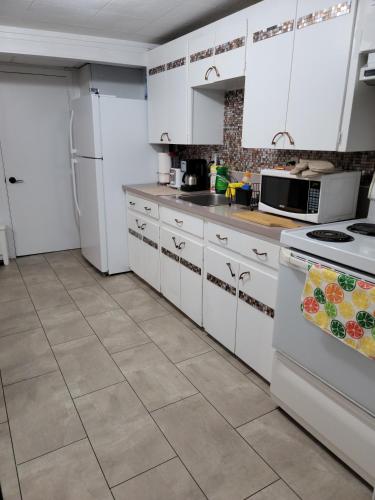 Vibrant apartment in the heart of the town