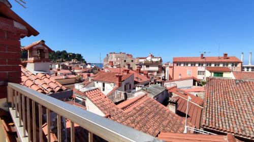 Tartini Square House FERGO