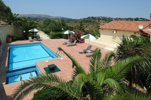 Exterior view, Stratos Villas in Nikiforos Fokas