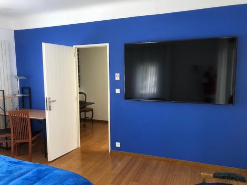 maison blanche chambre d'hôte Verteuil-d'Agenais