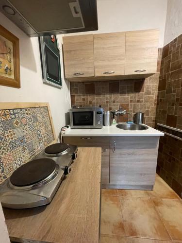 Studio Colonial - image 7
