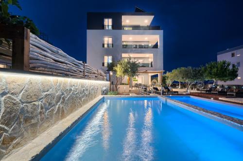 Liberty Living Apartments - Split