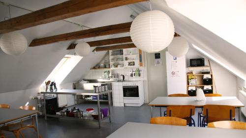 Nexø Modern Hostel. Private Rooms