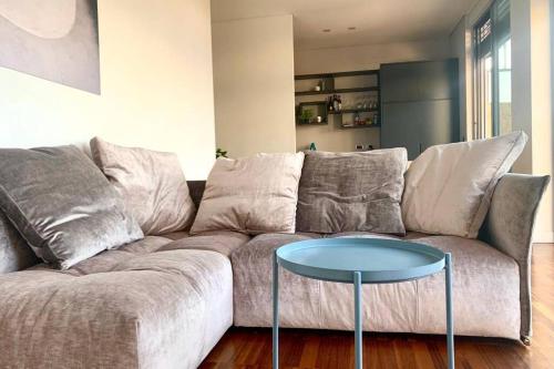 Big and stunning apartment in central area