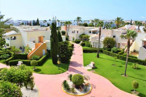 Bahia de Vera - Apartamento Naturista con 3 piscinas junto a playa