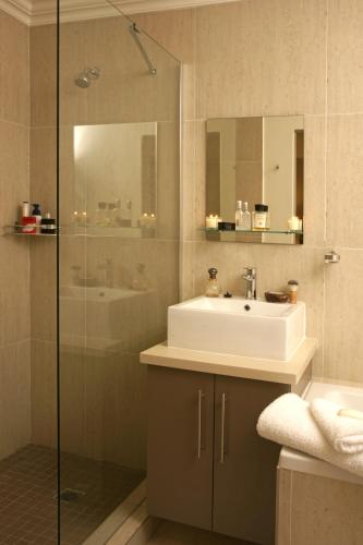 Deluxe Apartment image 7
