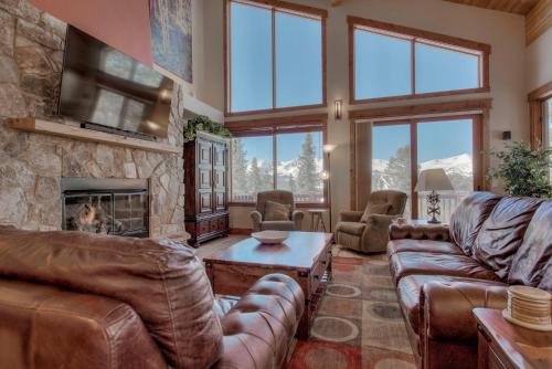 Firelight Luxury townhouse