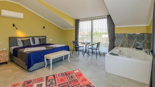 Söğüt 2 - 4 Bedroom with jacuzzi in Fethiye - image 5