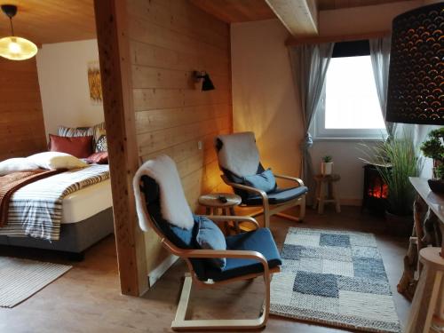 Suite with Mountain View