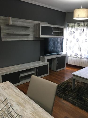  Palmera Montero by Basquelidays, Ferienwohnung in Irún