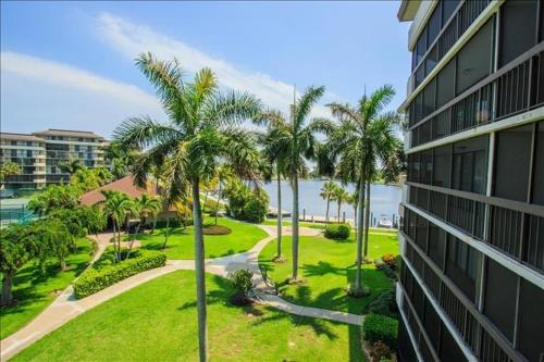 SSE C-401 - South Seas East condo - image 2