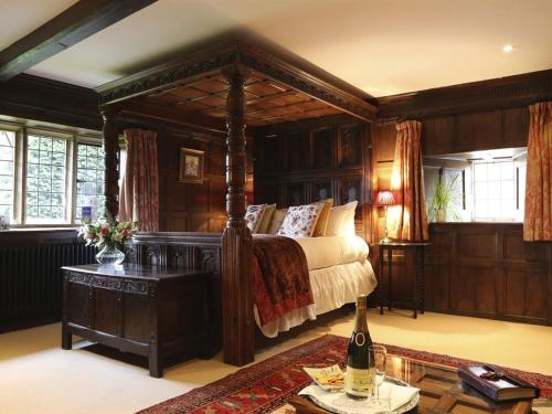 Abbots Grange - Adults Only - image 12